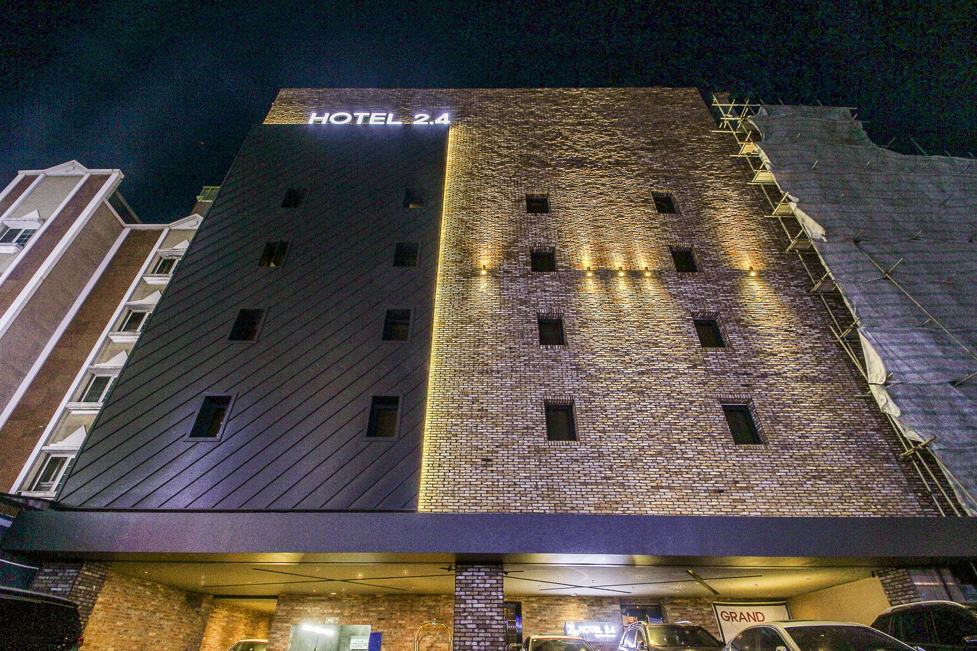 Hotel 2.4 Seul Esterno foto